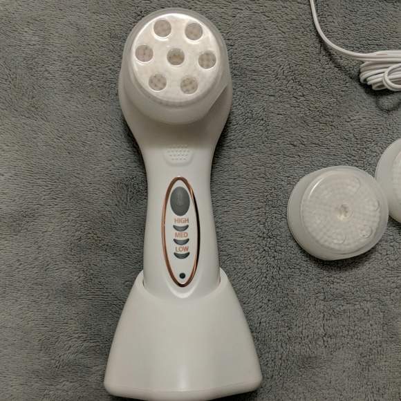 Conair Skincare Conair Facial Brush Set Poshmark